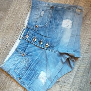 Forever 21 Peekaboo Pocket Jean Shorts - Size 25